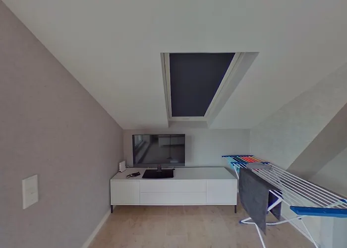 Alte Baeckerei Haupthaus Am Flughafen - Messe Apartmán *